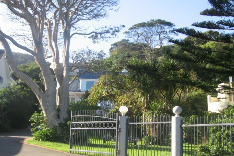 Photo of property in 232 Marine Drive, Lowry Bay, Lower Hutt, 5013