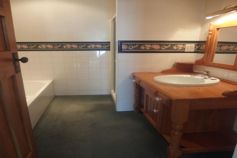 Photo of property in 5 Main Street, Fairlie, 7925