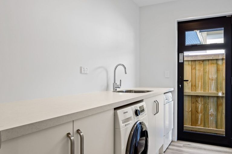 Photo of property in 10 Pakohe Street, Pegasus, 7612