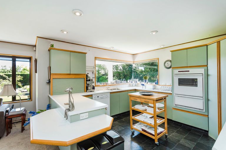 Photo of property in 1 Hamilton Court, Milton, 9220