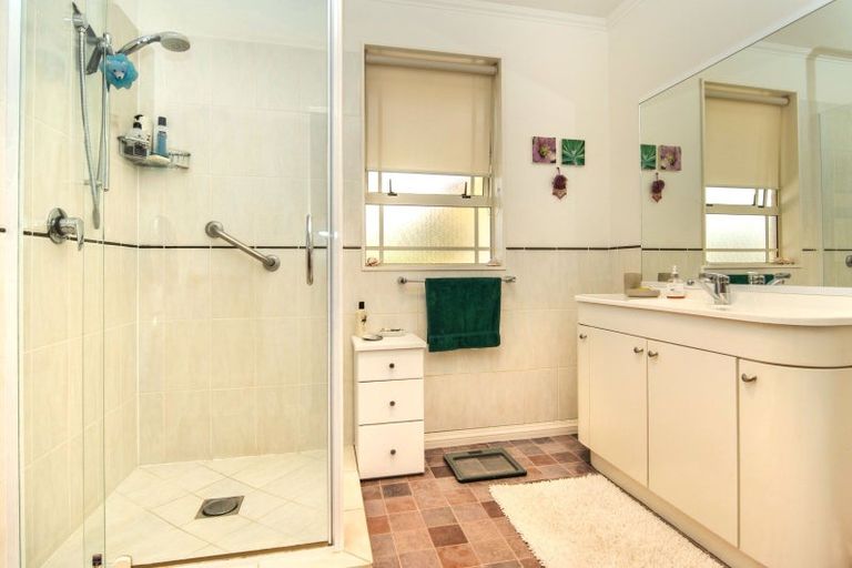 Photo of property in 35 Pakington Street, Westport, 7825