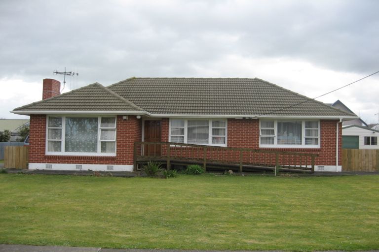 Photo of property in 61 Liverpool Street, Levin, 5510