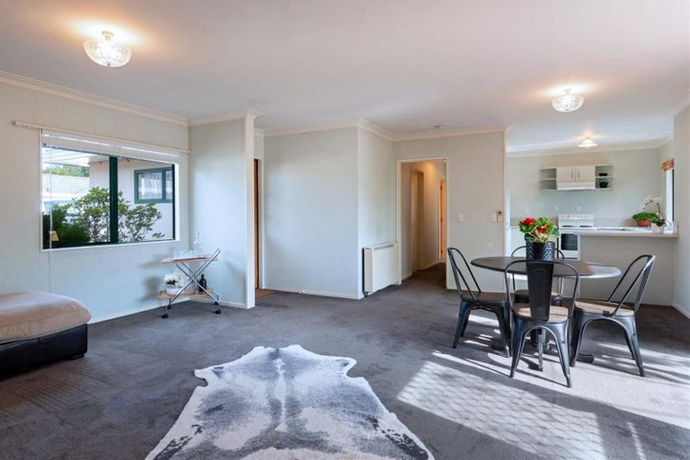 Photo of property in 1/11 Mckee Avenue, Fenton Park, Rotorua, 3010