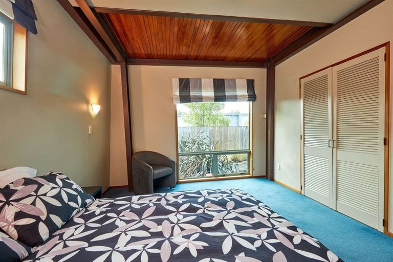 Photo of property in 13 Kotare Place, South Bay, Kaikoura, 7300