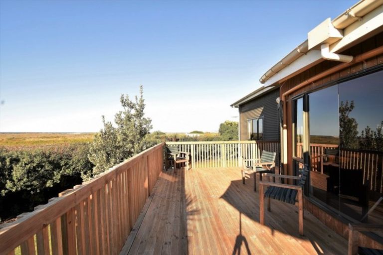 Photo of property in 17 Bell Street, Clive, 4102