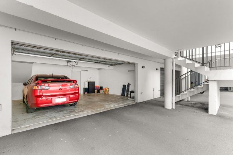 Photo of property in 42d Miro Street, Mount Maunganui, 3116