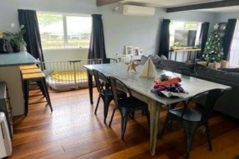 Photo of property in 19 Bryce Street, Cambridge, 3434