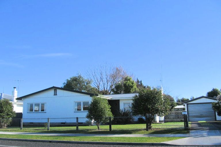 Photo of property in 405 Park Road South, Akina, Hastings, 4122