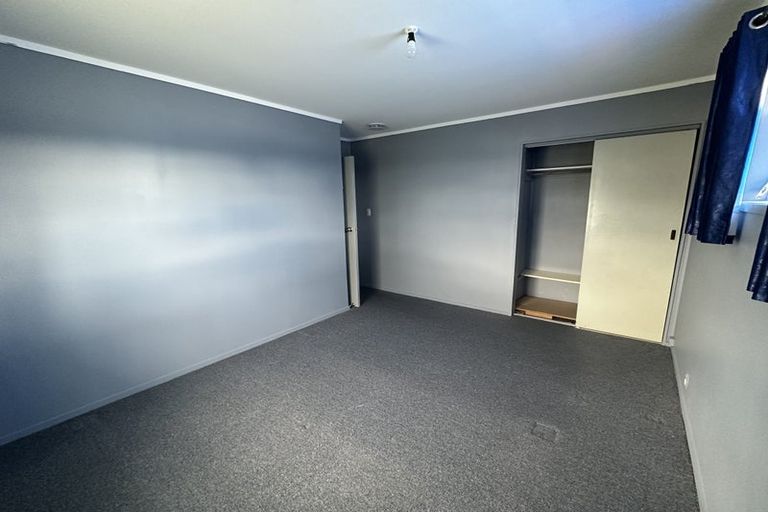 Photo of property in 4/13 Seabrook Avenue, New Lynn, Auckland, 0600