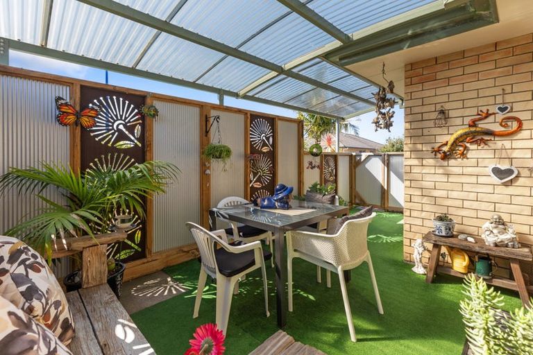 Photo of property in 20 Beachmere Place, Papamoa Beach, Papamoa, 3118