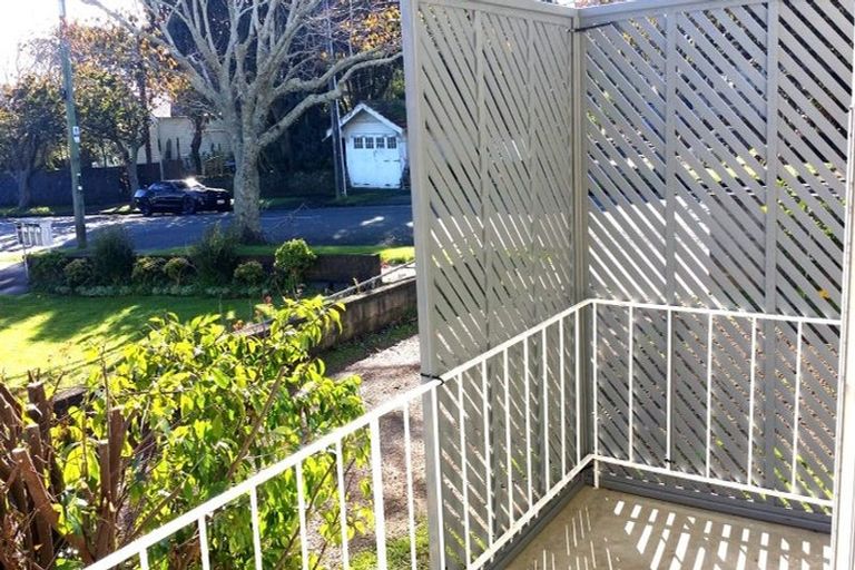 Photo of property in 6b Fairview Road, Western Heights, Rotorua, 3015