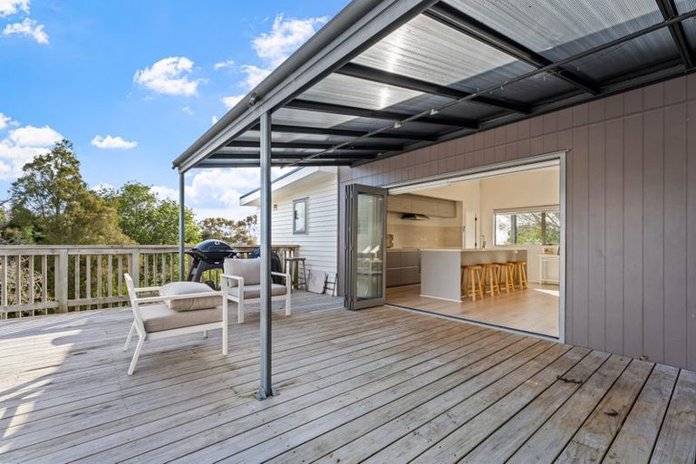 Photo of property in 7 Vipond Road, Stanmore Bay, Whangaparaoa, 0932