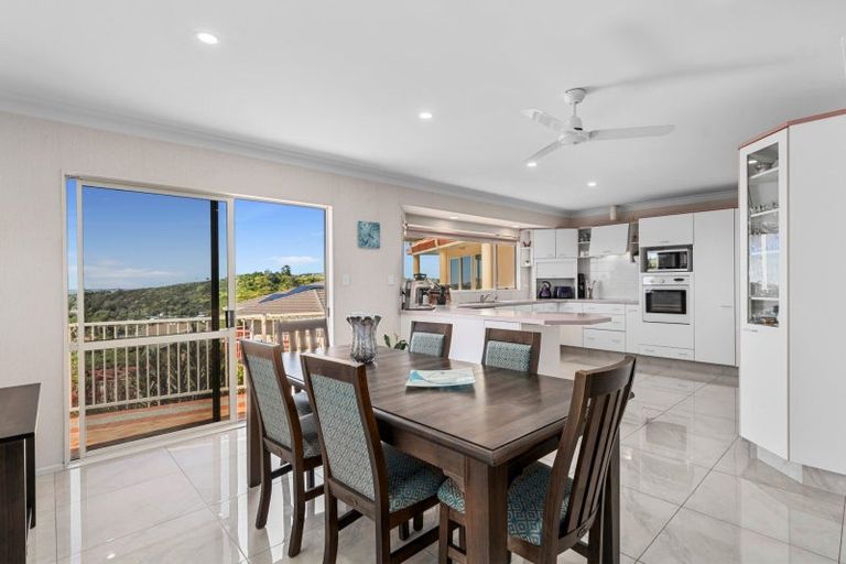 Photo of property in 5 Norfolk Way, Welcome Bay, Tauranga, 3112