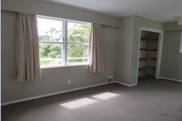 Photo of property in 84 Tarawera Road, Johnsonville, Wellington, 6037