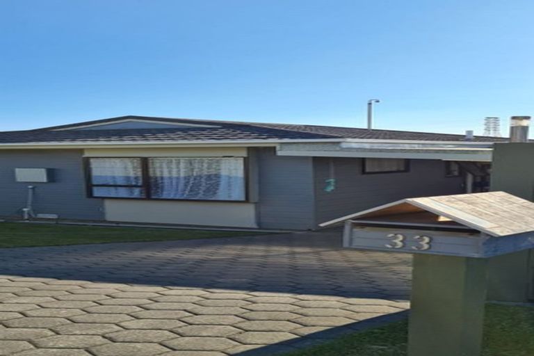 Photo of property in 33 Woodridge Drive, Woodridge, Wellington, 6037