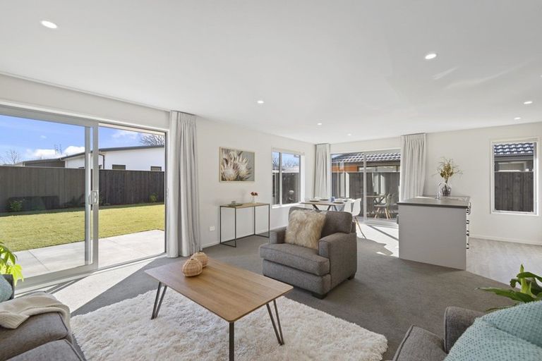 Photo of property in 24 Quinn Crescent, Woodend, 7610