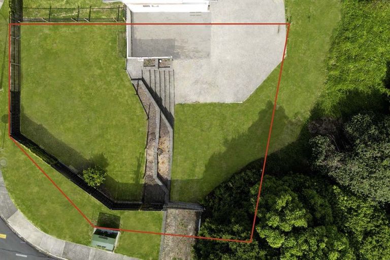 Photo of property in 525 Otumoetai Road, Matua, Tauranga, 3110