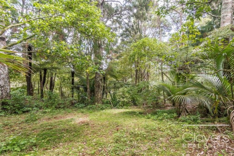 Photo of property in 8 Tawini Road, Titirangi, Auckland, 0604