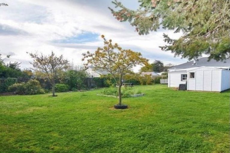 Photo of property in 4 Wakelin Street, Carterton, 5713