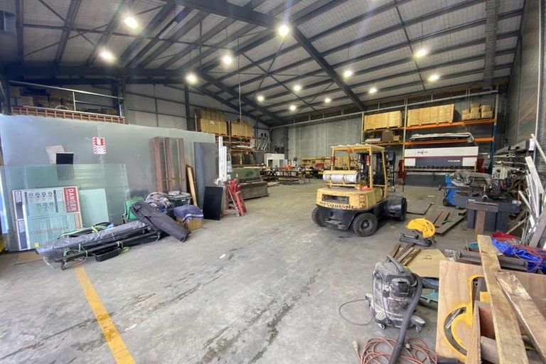 Photo of property in 11 Woodward Street West, Featherston, 5710