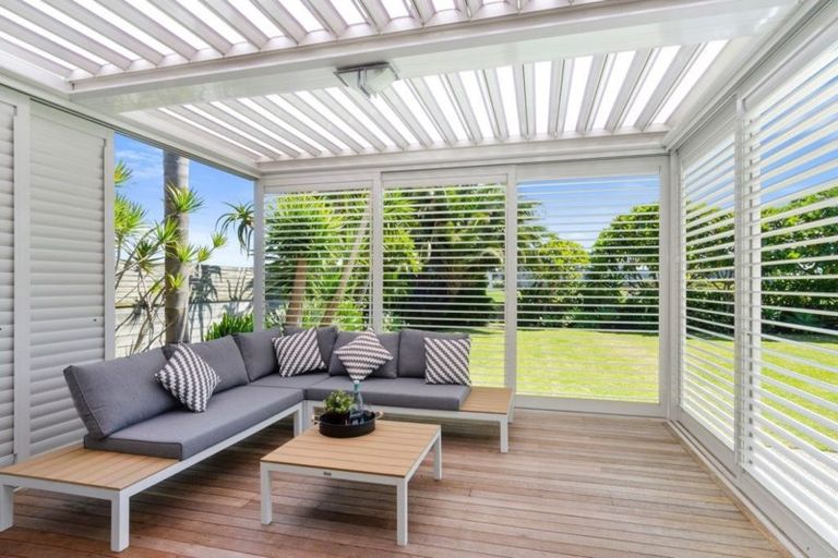 Photo of property in 17 Taumata Road, Omaha, Warkworth, 0986