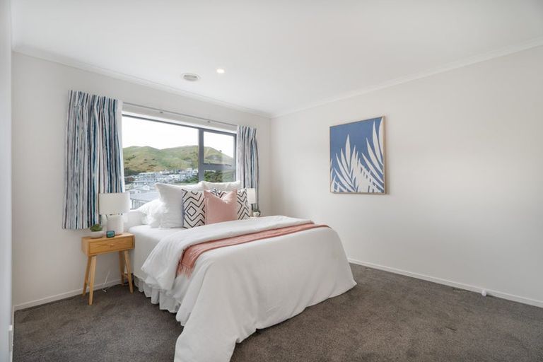 Photo of property in 65 Melksham Drive, Churton Park, Wellington, 6037