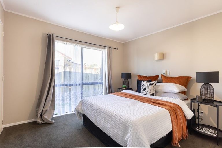 Photo of property in 48a Benmore Avenue, Cloverlea, Palmerston North, 4412