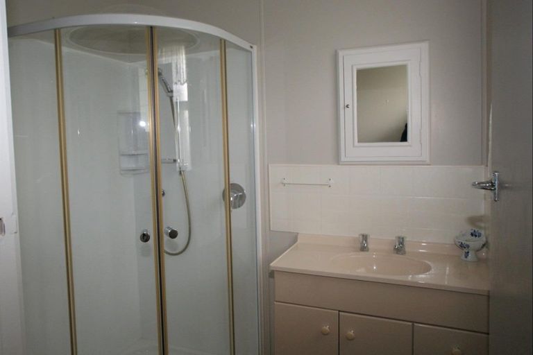 Photo of property in 2/1 Newbourne Crescent, Redwoodtown, Blenheim, 7201