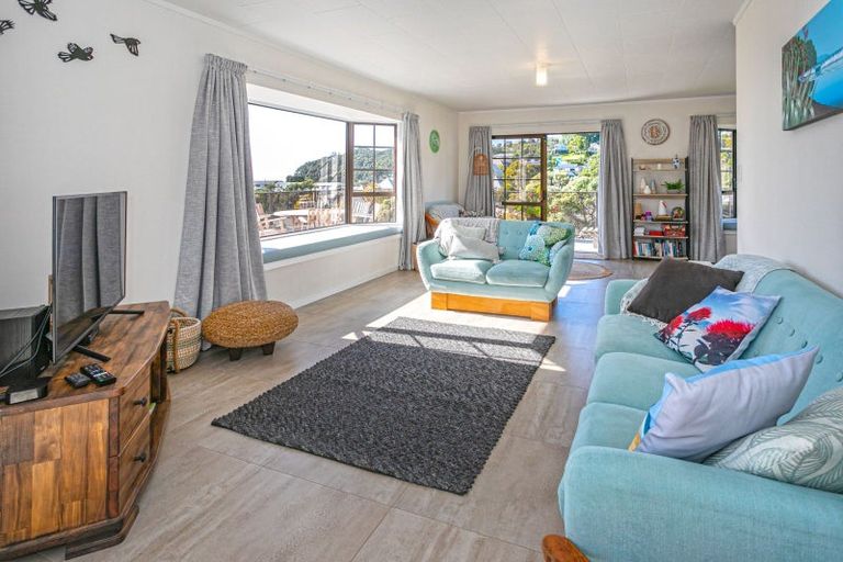 Photo of property in 216 Russell Bruce Place, Onemana, Whangamata, 3691