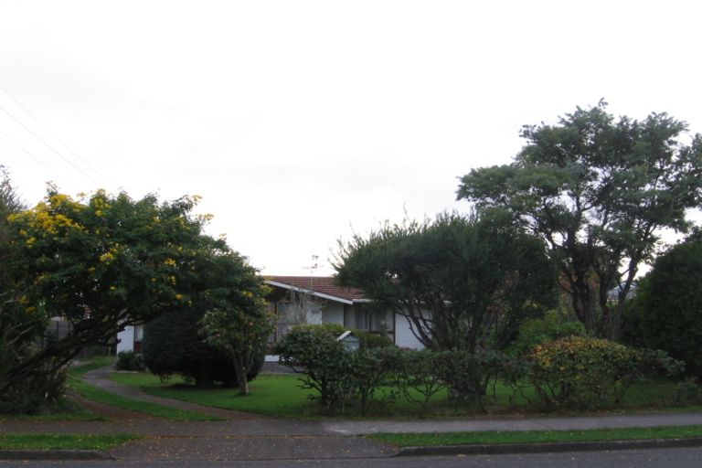 Photo of property in 57 Rimu Street, Waikanae, 5036