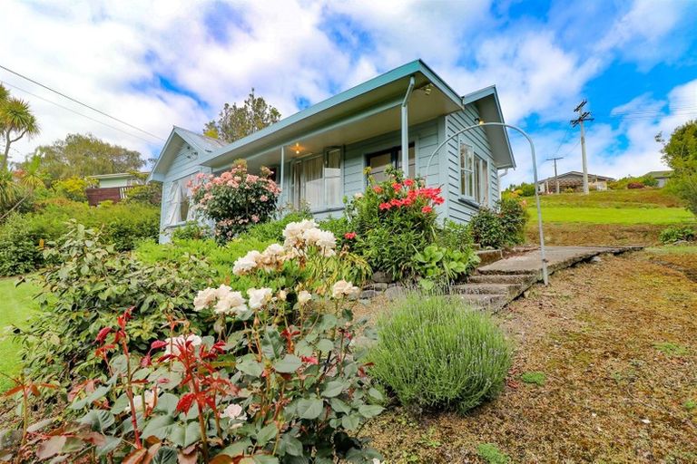 Photo of property in 18 Coulter Place, Geraldine, 7930