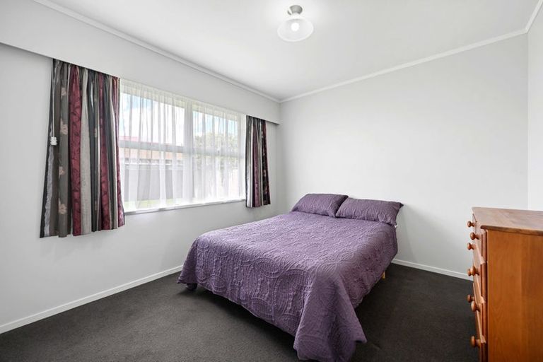 Photo of property in 18 Bernard Street, Chedworth, Hamilton, 3210