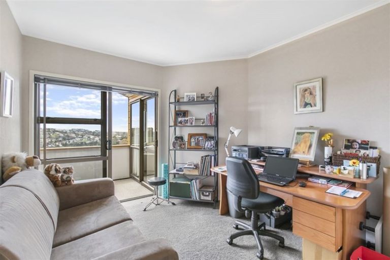 Photo of property in 16 Harper Street, Chatswood, Auckland, 0626