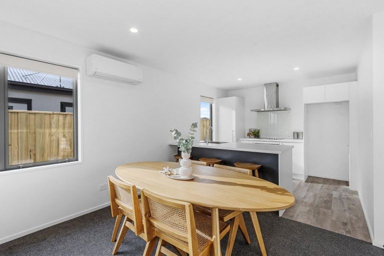 Photo of property in 8 Clontarf Lane, Belfast, Christchurch, 8051