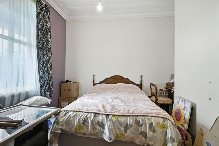 Photo of property in 179 Oxford Street, South Dunedin, Dunedin, 9012