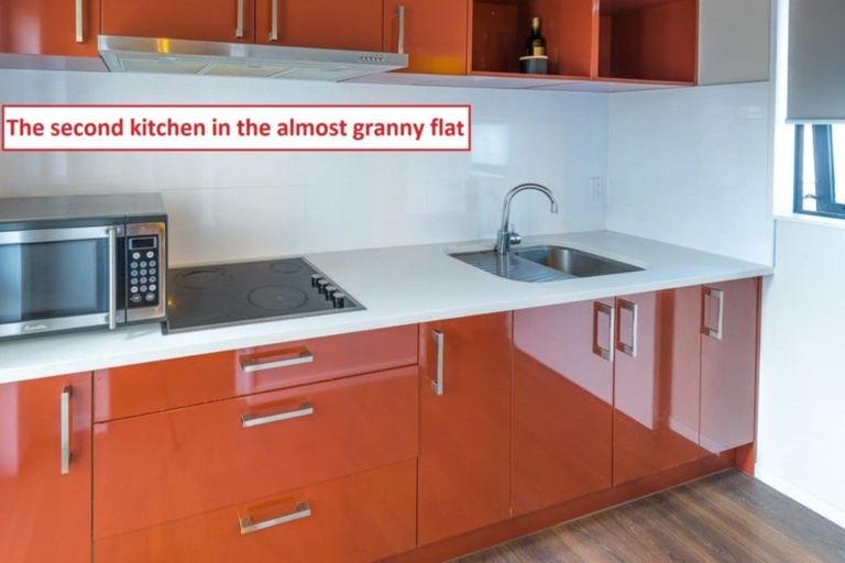 Photo of property in 10 Veneta Close, Flat Bush, Auckland, 2019