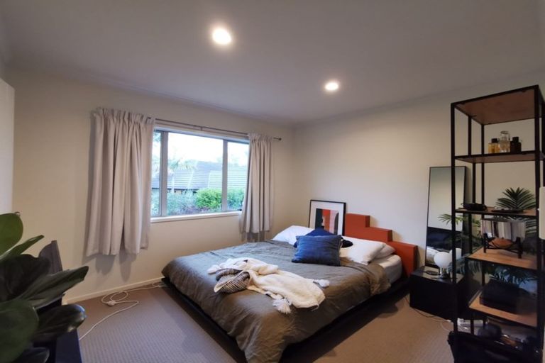 Photo of property in 10 Baverton Drive, Flat Bush, Auckland, 2016