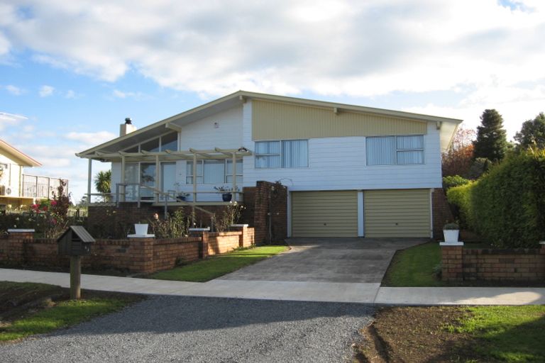 Photo of property in 53 Riverview Road, Kerikeri, 0230