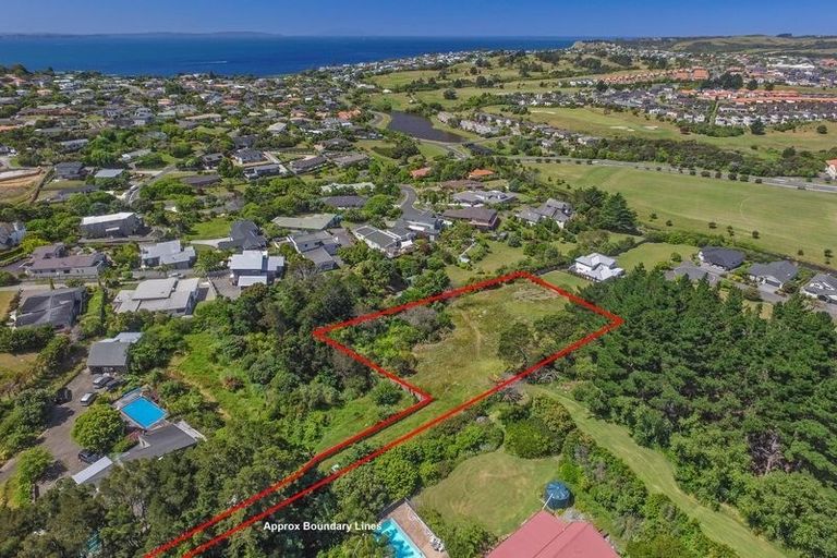 Photo of property in 30 Clayden Drive, Gulf Harbour, Whangaparaoa, 0930