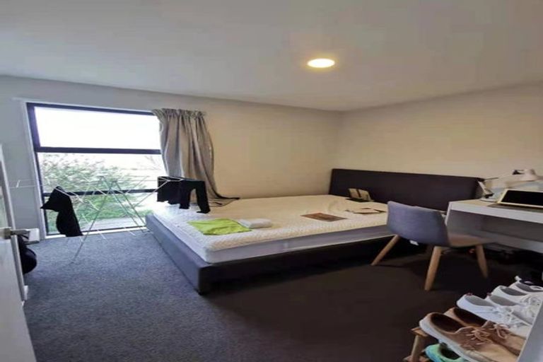 Photo of property in 17 Deacon Street, Halswell, Christchurch, 8025