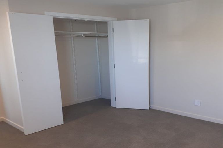 Photo of property in 12 Staysail Place, Whitby, Porirua, 5024