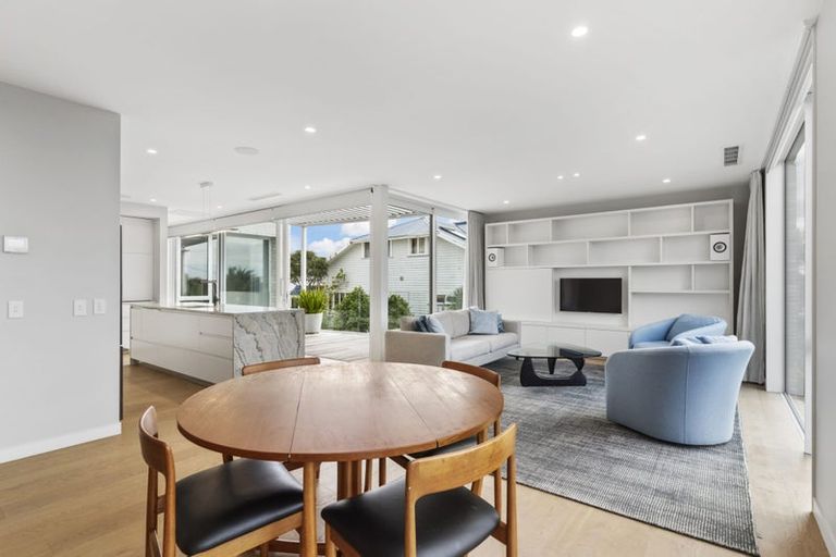 Photo of property in 20 Cameron Street, Takapuna, Auckland, 0622