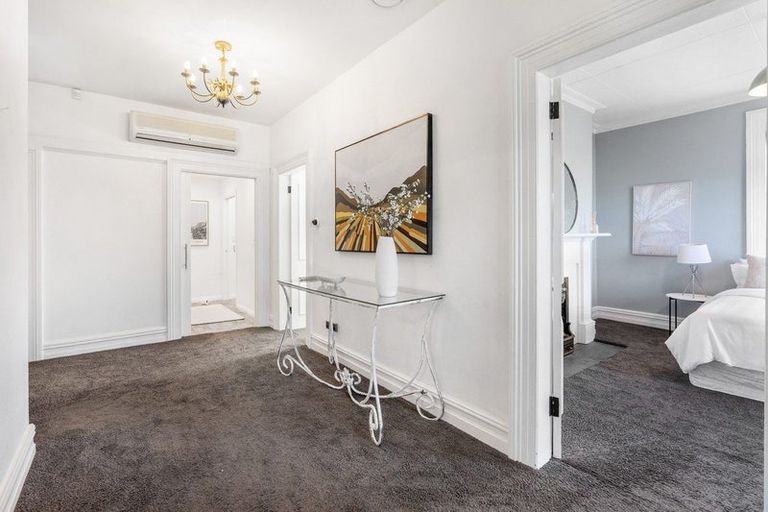 Photo of property in 422 Highgate, Roslyn, Dunedin, 9010