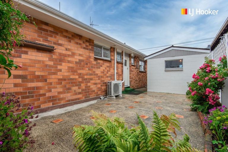 Photo of property in 35 Jackson Street, Saint Kilda, Dunedin, 9012
