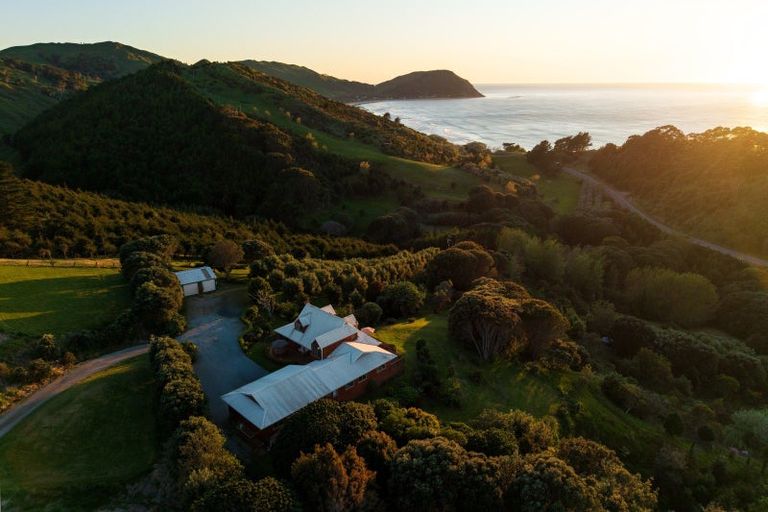 Photo of property in 36 Sirrah Street, Okitu, Gisborne, 4010