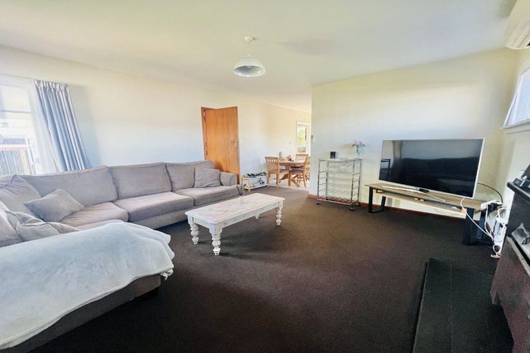 Photo of property in 1/106 Harris Crescent, Papanui, Christchurch, 8053