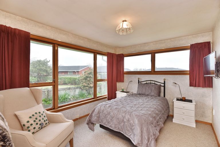 Photo of property in 1/4 Hudson Street, Bryndwr, Christchurch, 8053