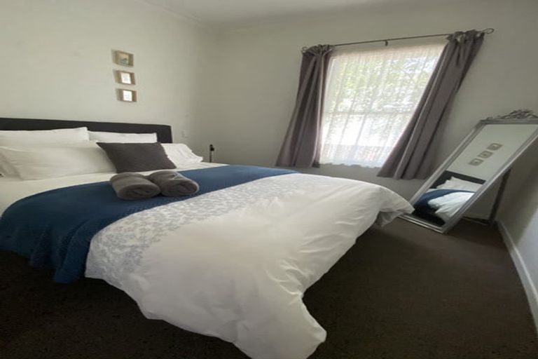 Photo of property in 53a Ferry Road, Martinborough, 5711