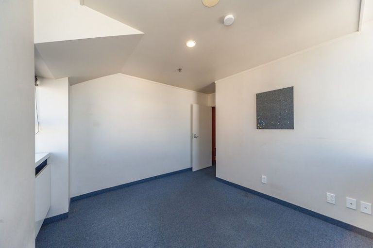 Photo of property in Stafford House, 11/38g The Terrace, Wellington Central, Wellington, 6011