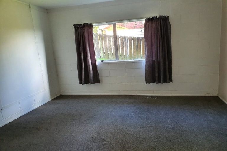Photo of property in 2/139a Mokoia Road, Birkenhead, Auckland, 0626